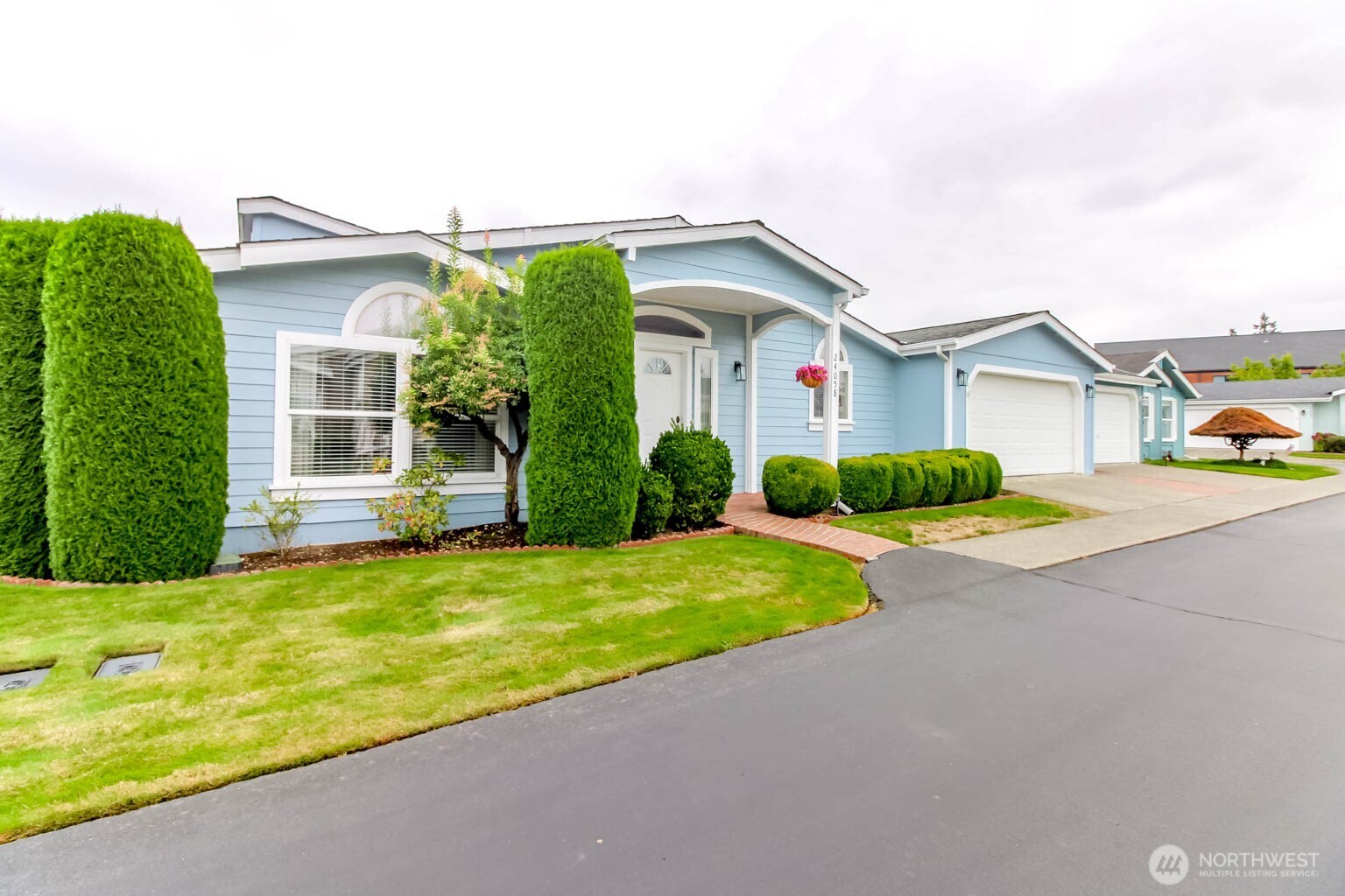 24058 222nd Avenue SE #20, Maple Valley, WA 98038, photo 4 of 5
