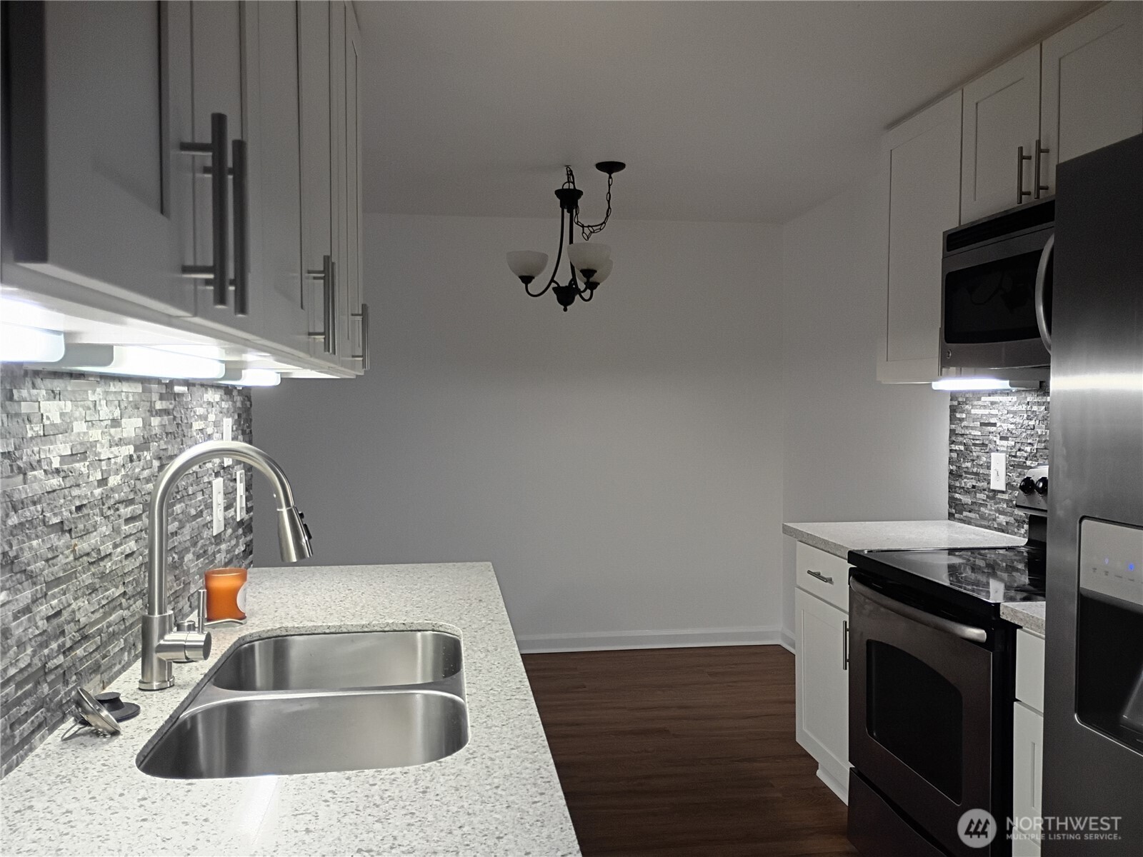 10501 8th Avenue NE #115, Seattle, WA 98125, photo 4 of 14