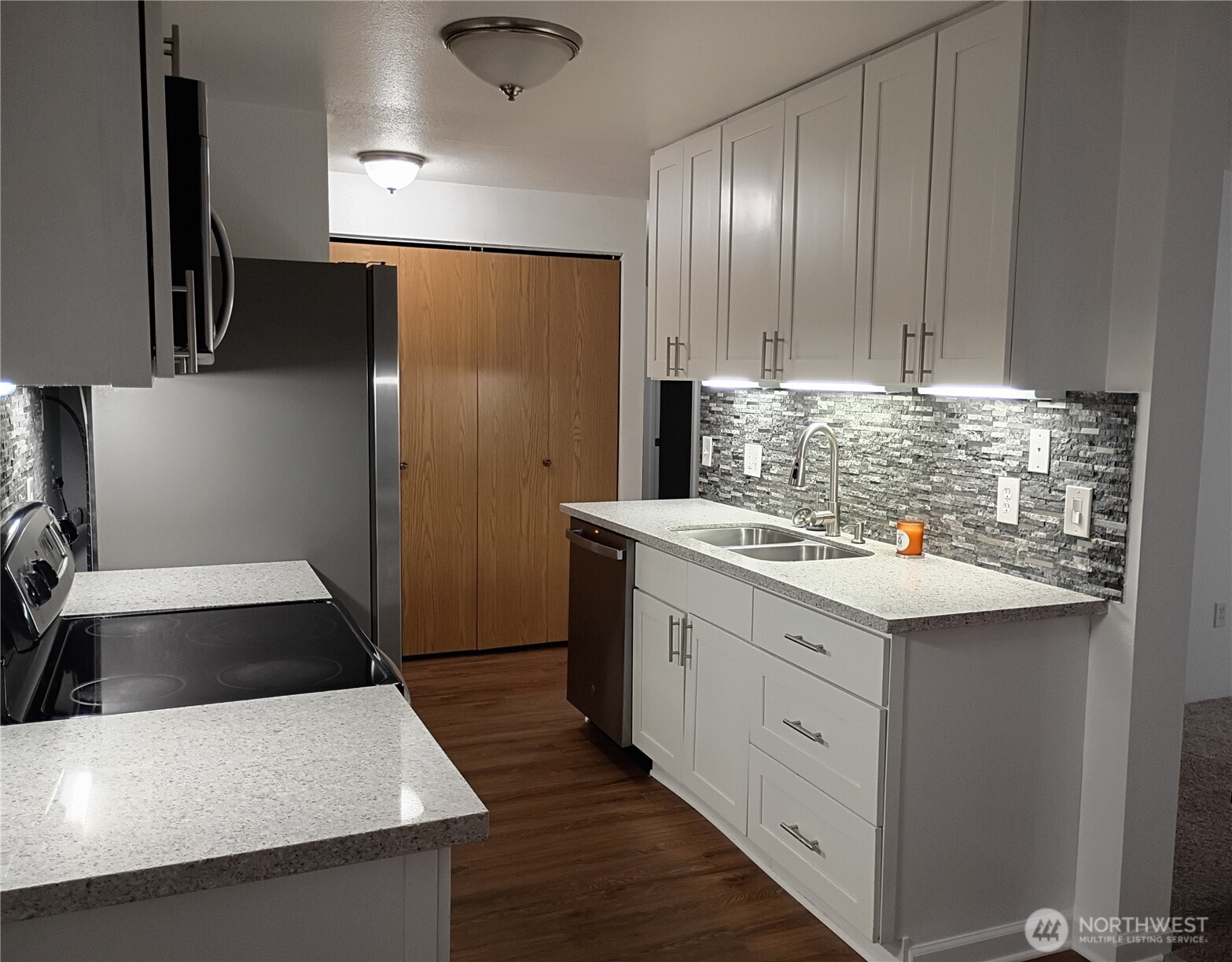 10501 8th Avenue NE #115, Seattle, WA 98125, photo 3 of 14