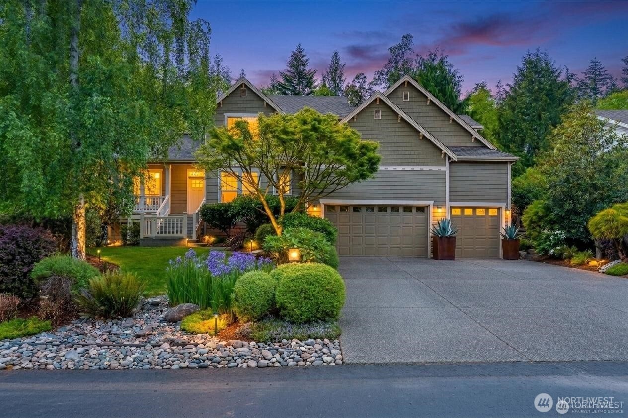 11602 12th Avenue Ct NW, Gig Harbor, WA 98332, photo 2 of 3