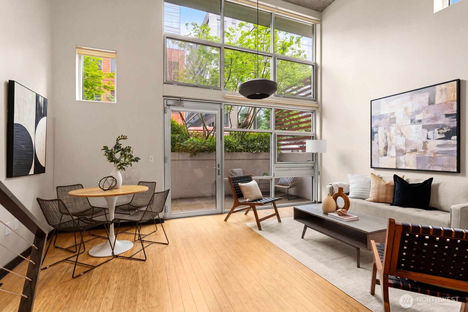 401 9th Avenue N #112, Seattle, WA 98109, photo 3 of 39