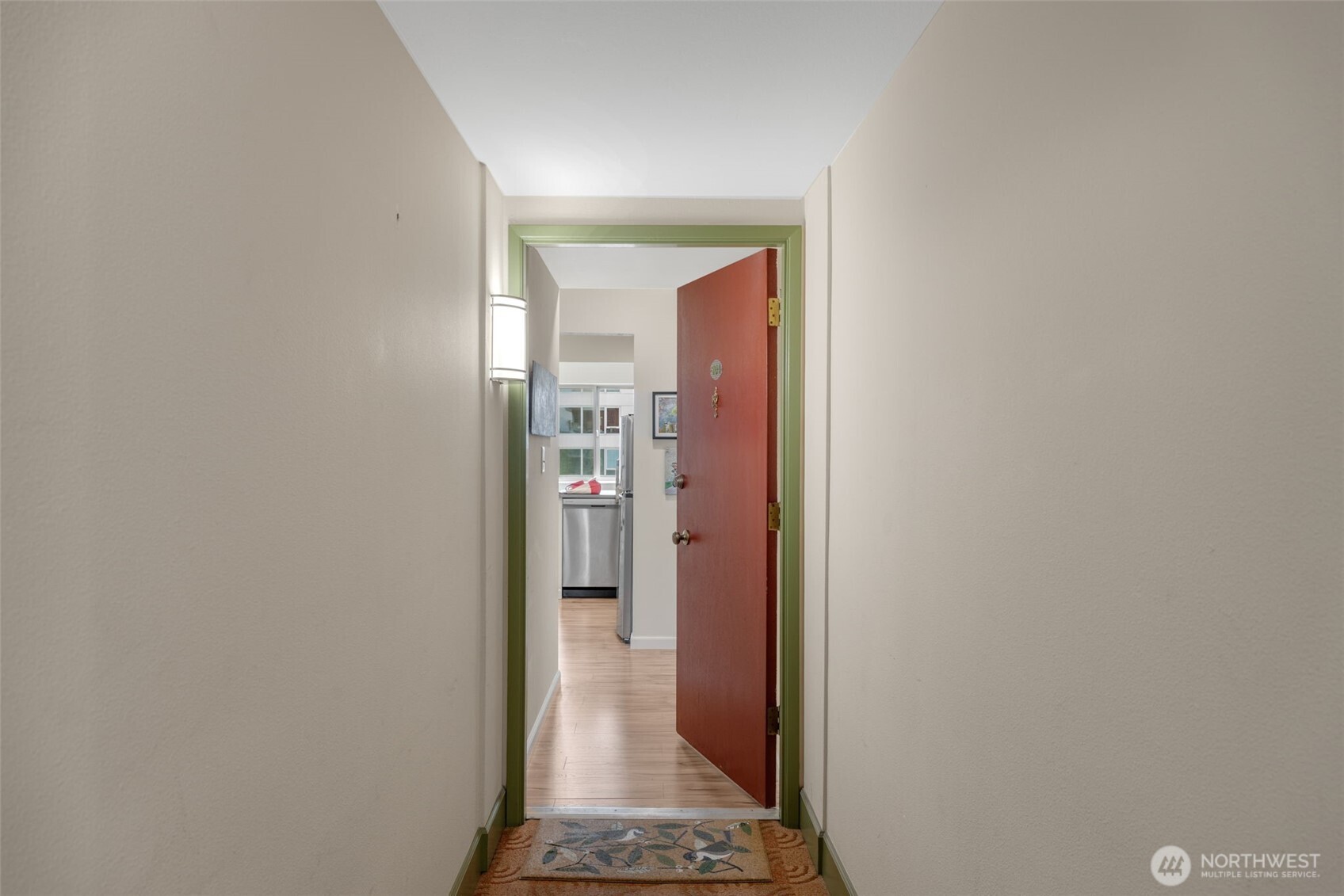 507 W Mercer Street #704, Seattle, WA 98119, photo 2 of 29