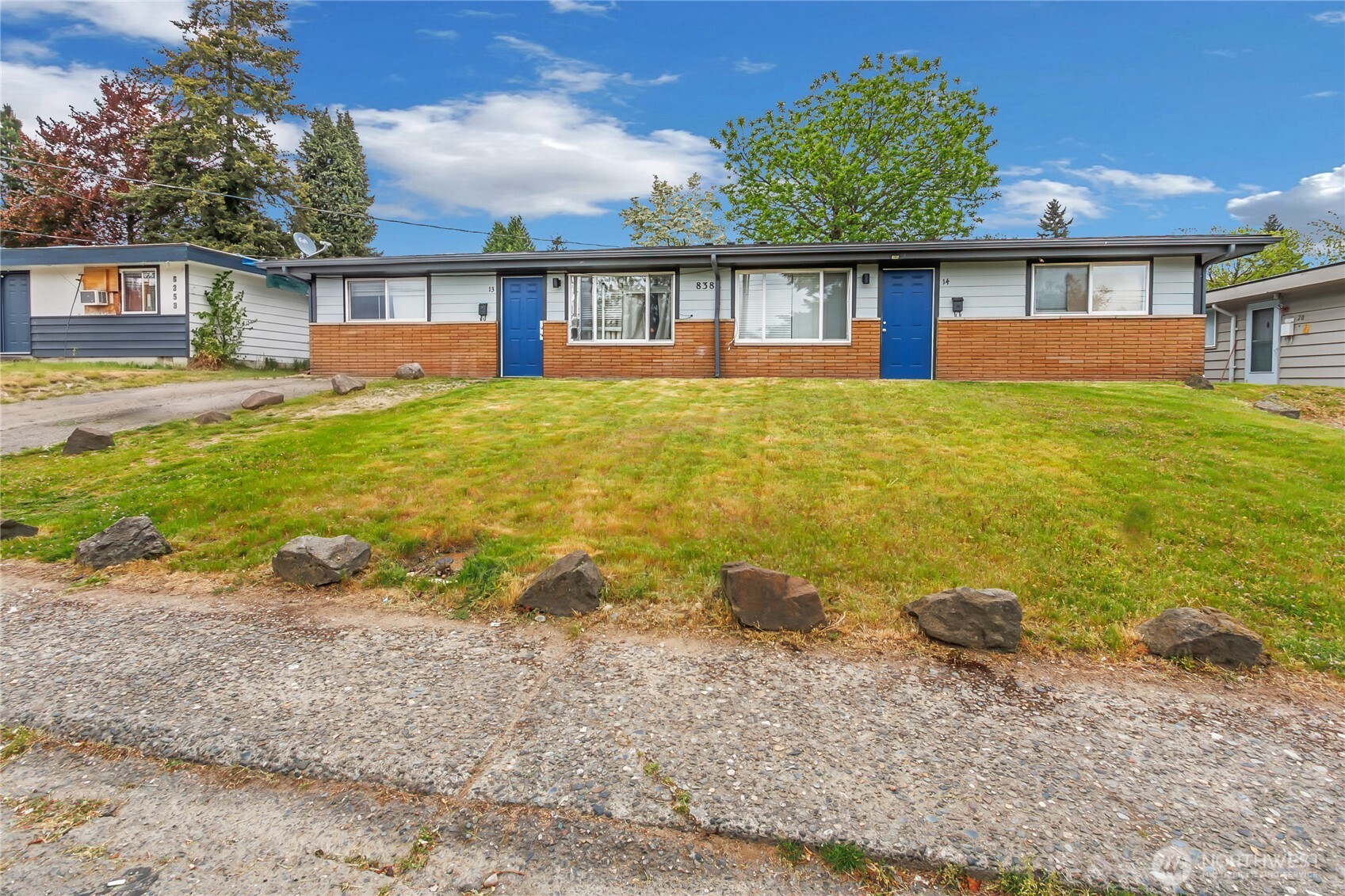 838 Harrington Avenue NE