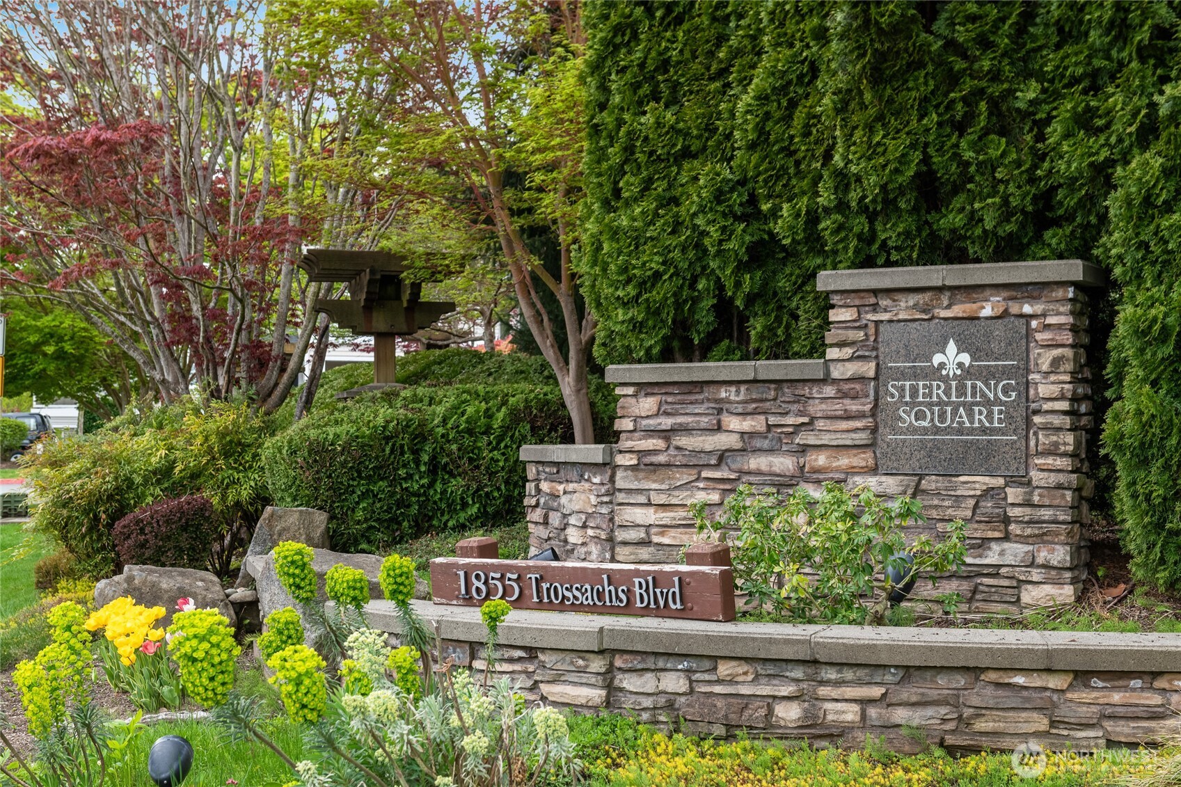 1855 Trossachs Boulevard SE #2006