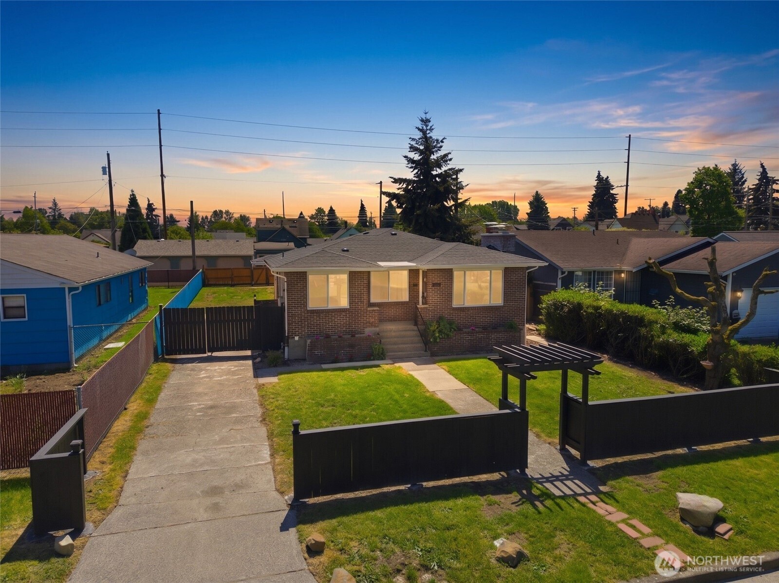 922 E 63rd Street, Tacoma, WA 98404-2417, photo 2 of 2