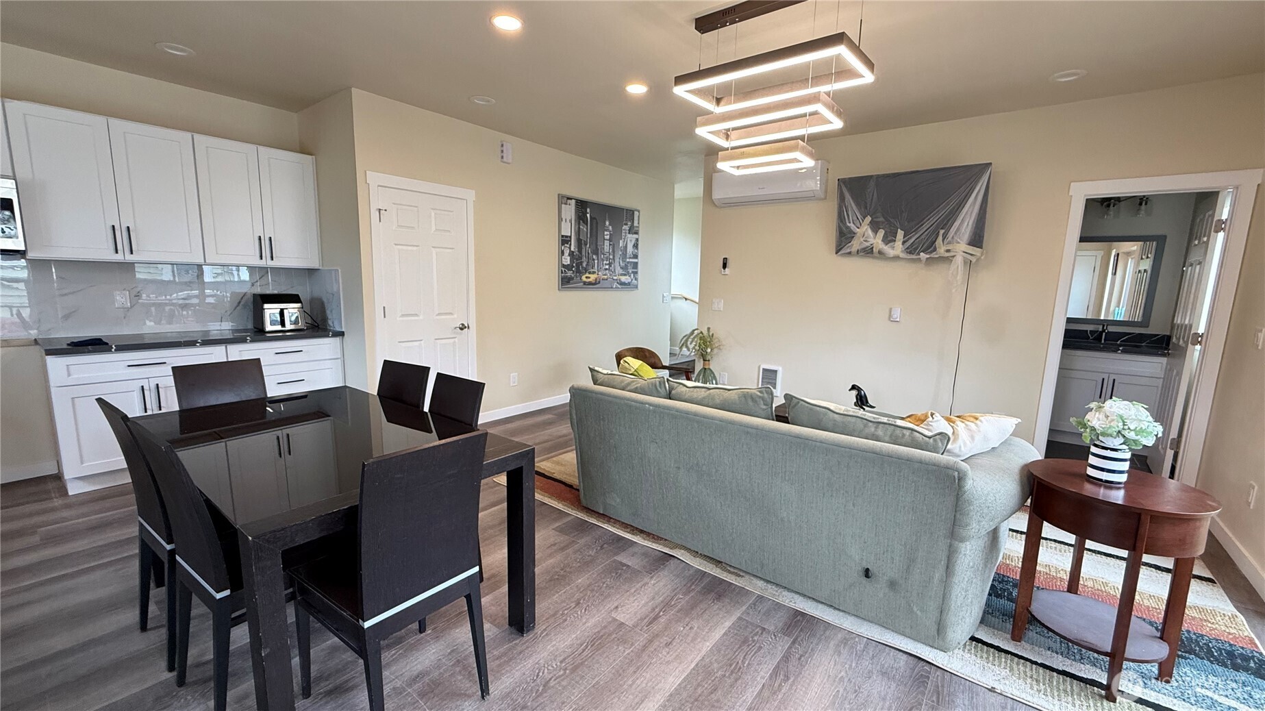 9025 38th Avenue S, Seattle, WA 98118, photo 5 of 29