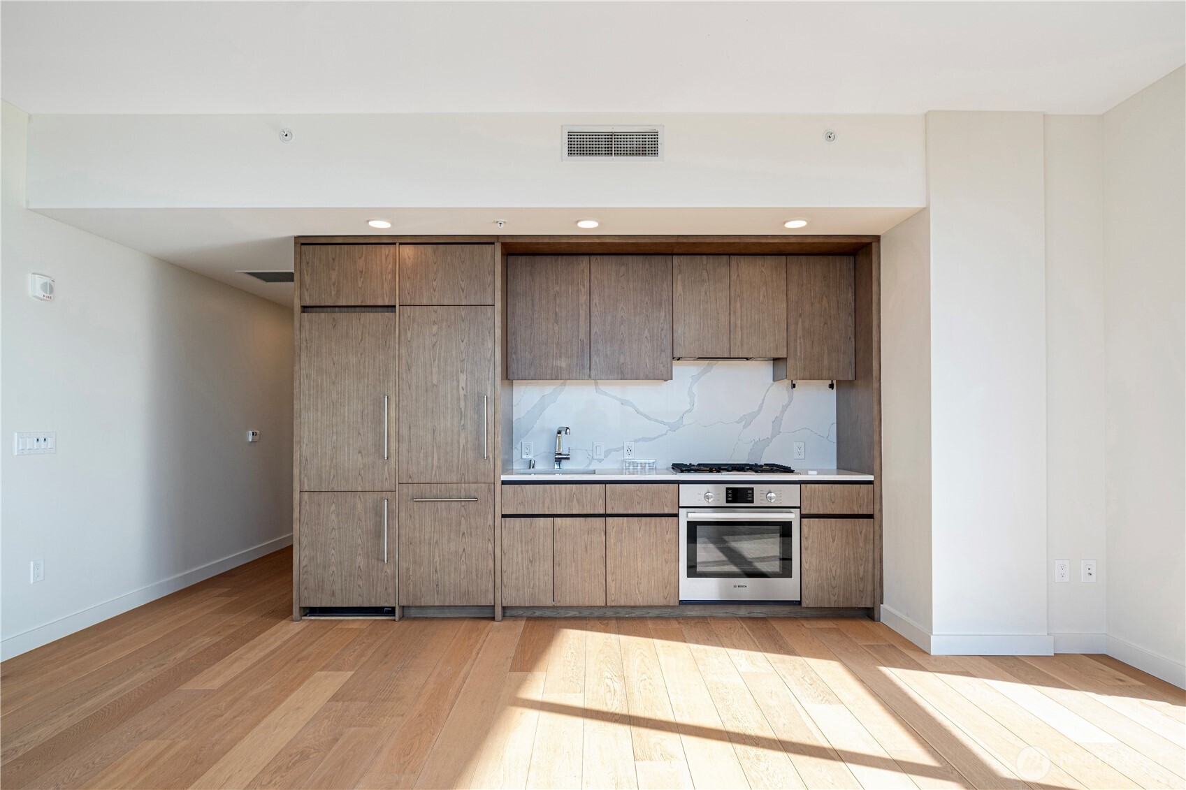 121 Stewart Street #1605, Seattle, WA 98101, photo 5 of 38