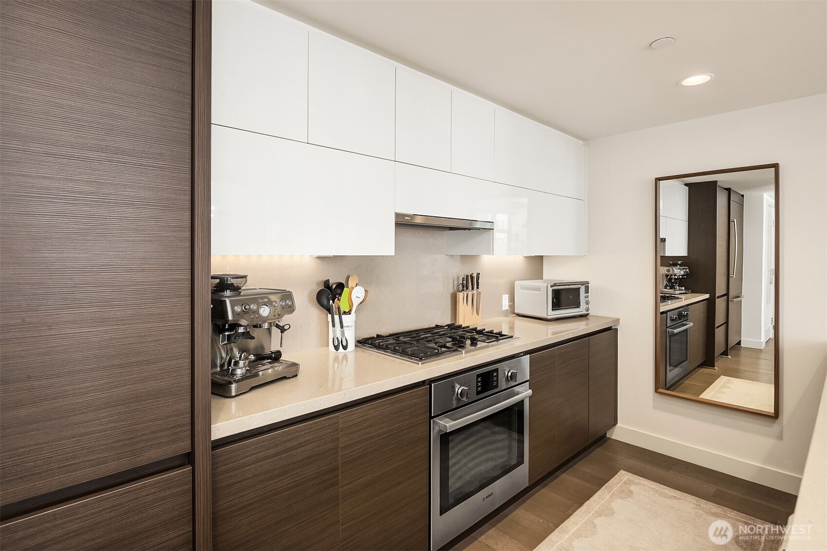 583 Battery Street #702N, Seattle, WA 98121, photo 4 of 40