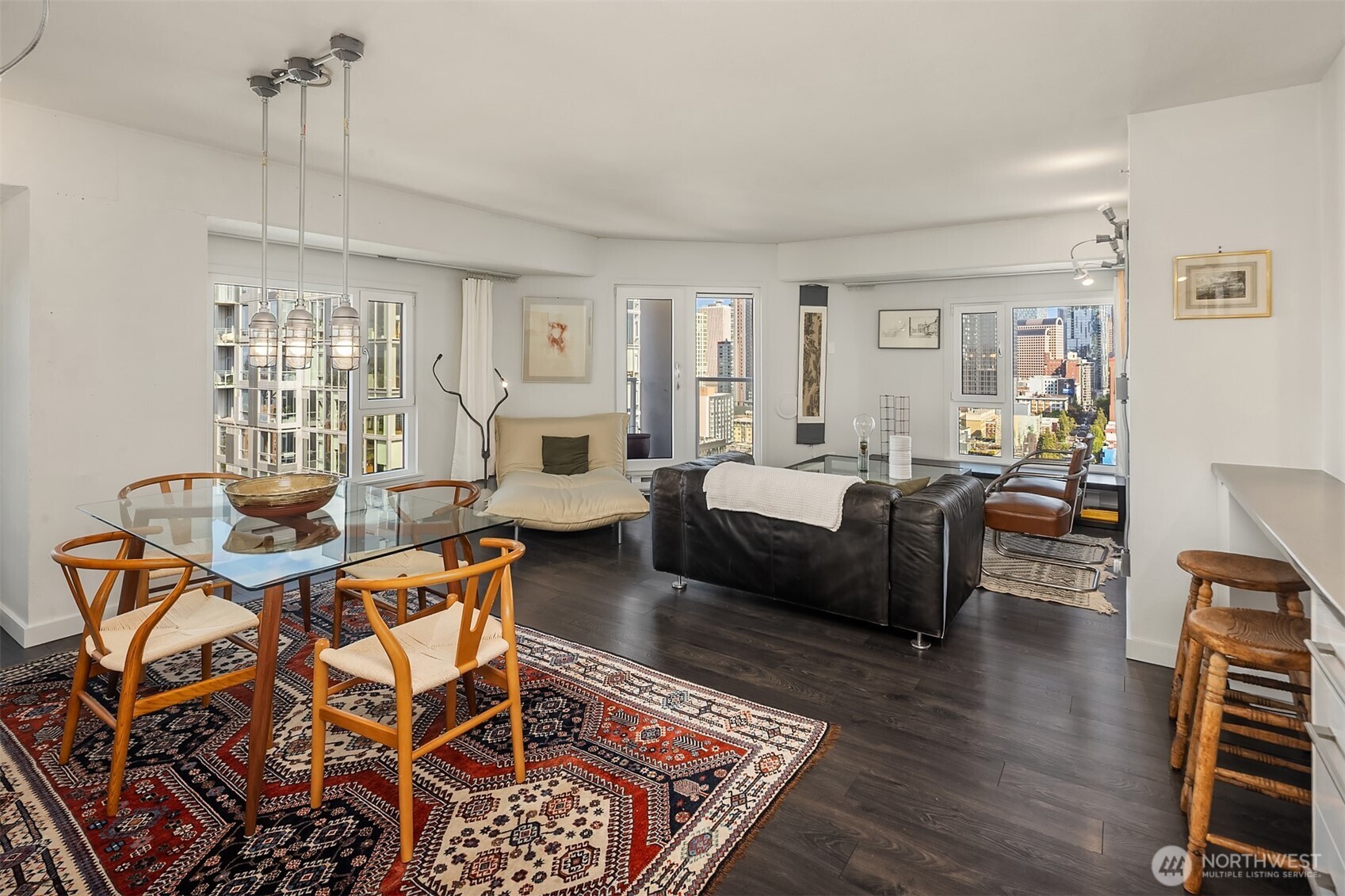 121 Vine Street #2506, Seattle, WA 98121, photo 2 of 28