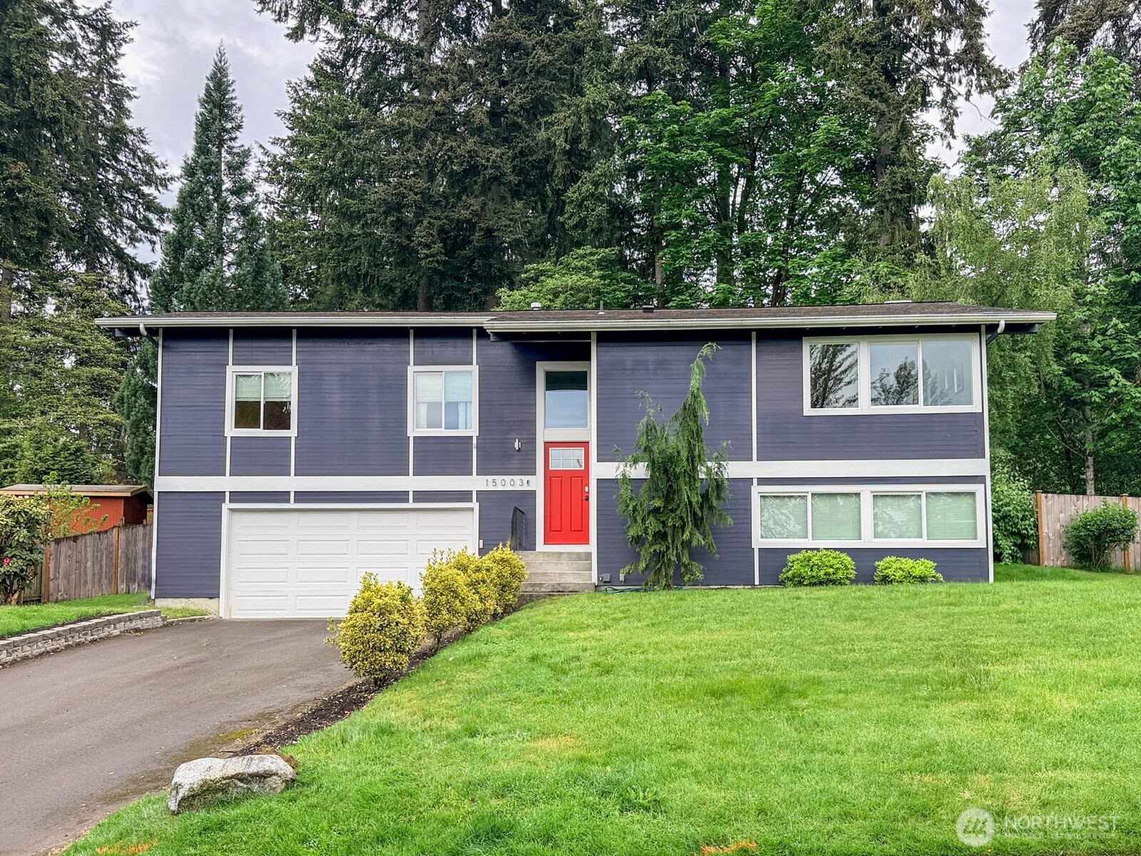 15003 108th Place NE, Bothell, WA 98011-4837, photo 2 of 2