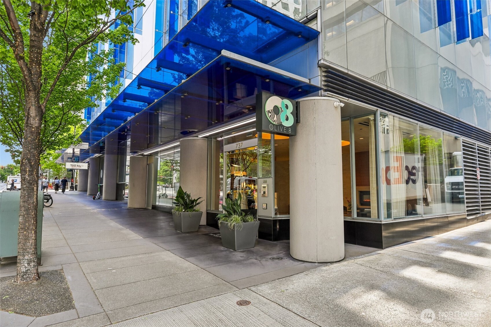 737 Olive Way #3701, Seattle, WA 98101, photo 3 of 35