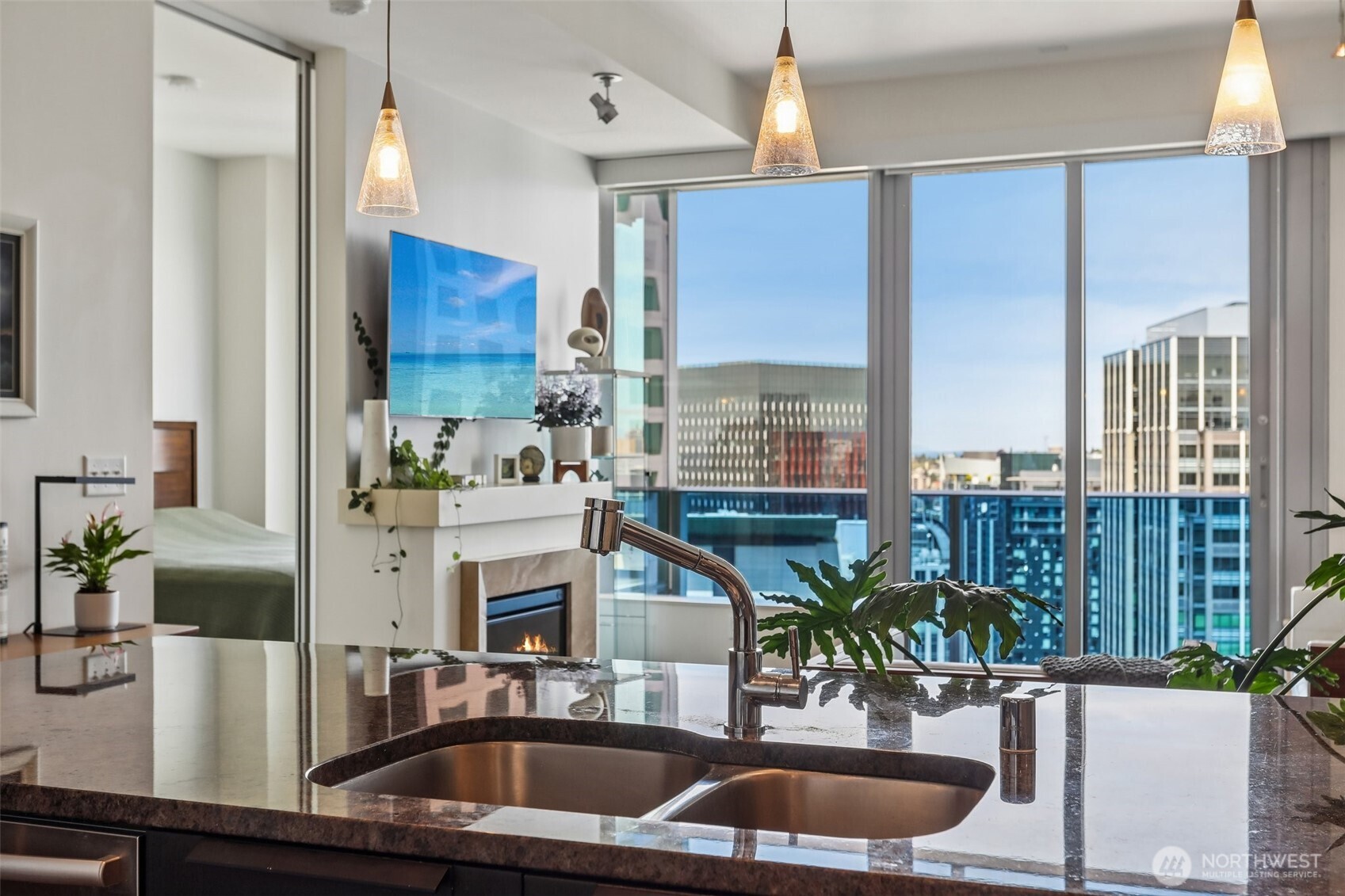 737 Olive Way #3701, Seattle, WA 98101, photo 5 of 35