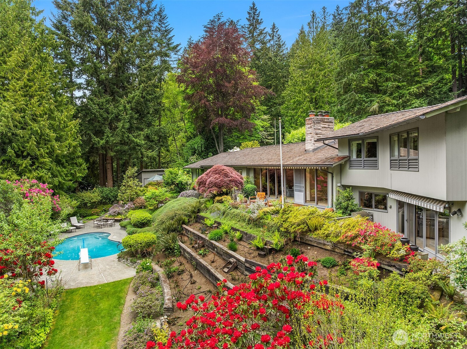 114 NW Highland Drive