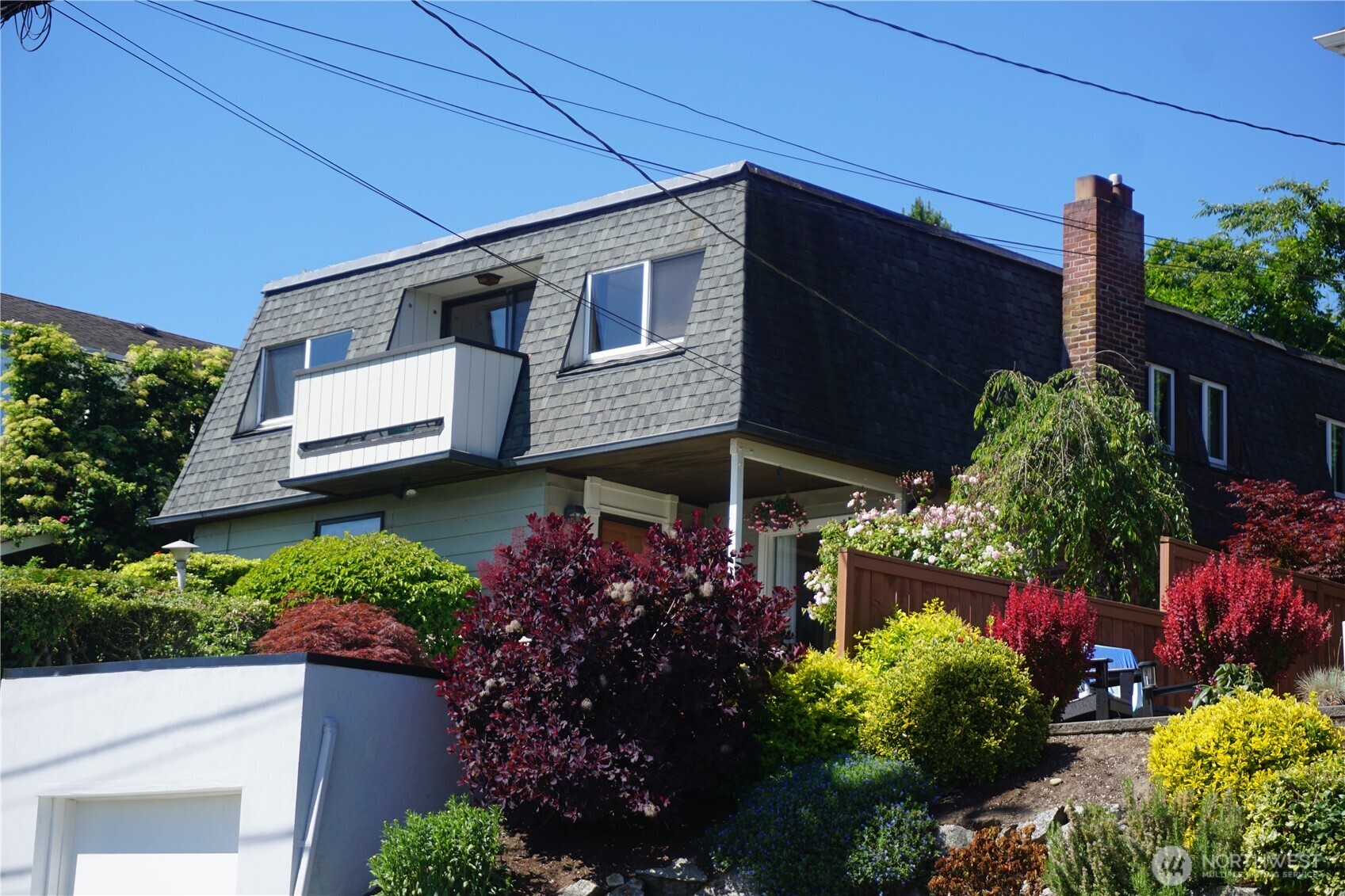 2727 36th Avenue SW, Seattle, WA 98126-2102, photo 2 of 2
