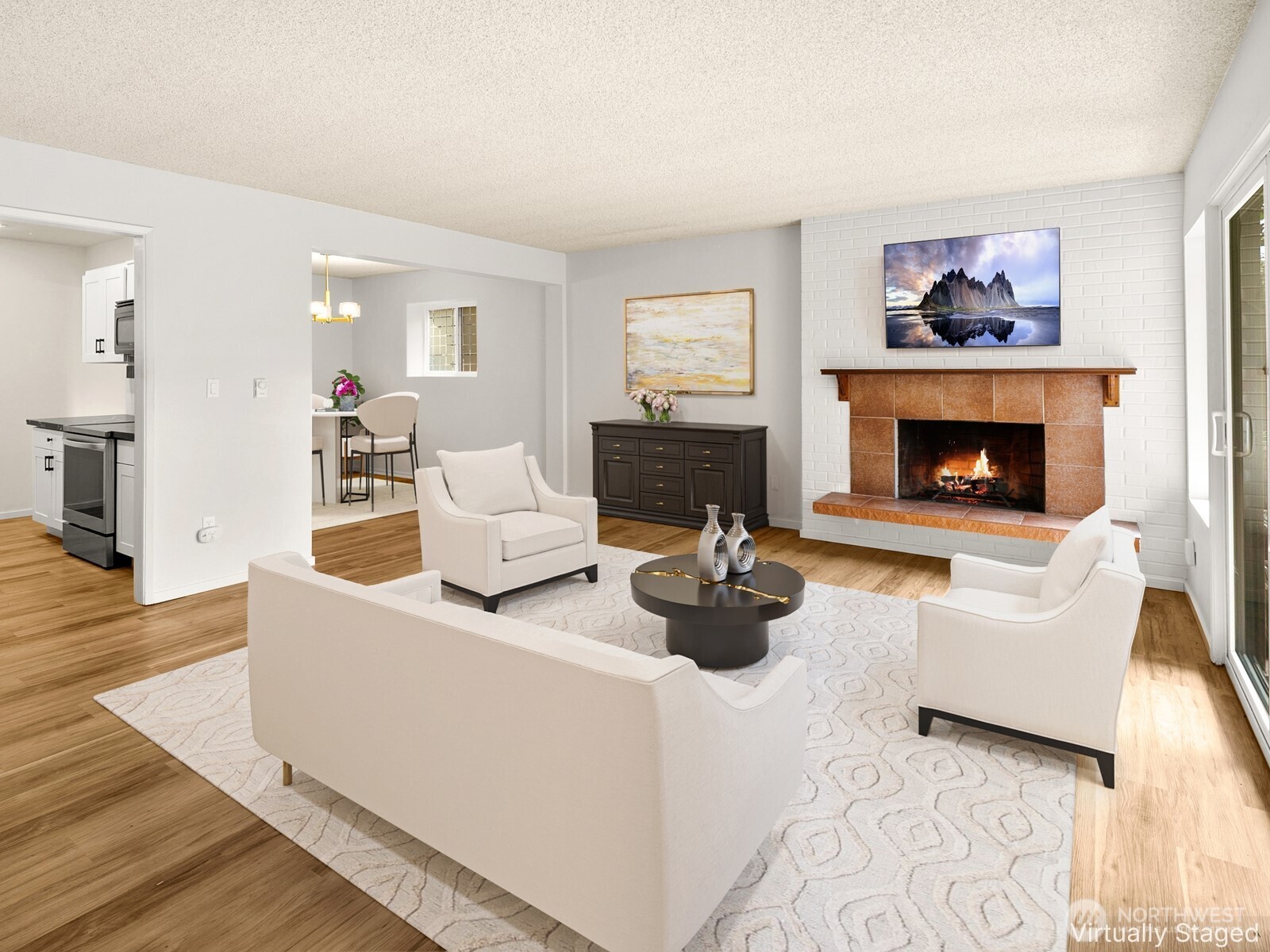 2858 32nd Avenue W #106, Seattle, WA 98199, photo 5 of 24