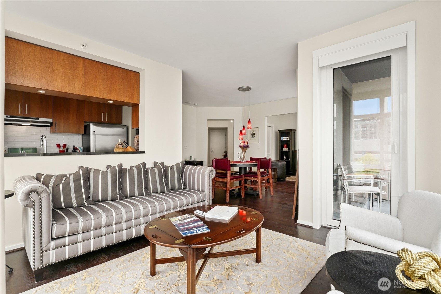 2721 1st Avenue ##805, Seattle, WA 98121, photo 4 of 31