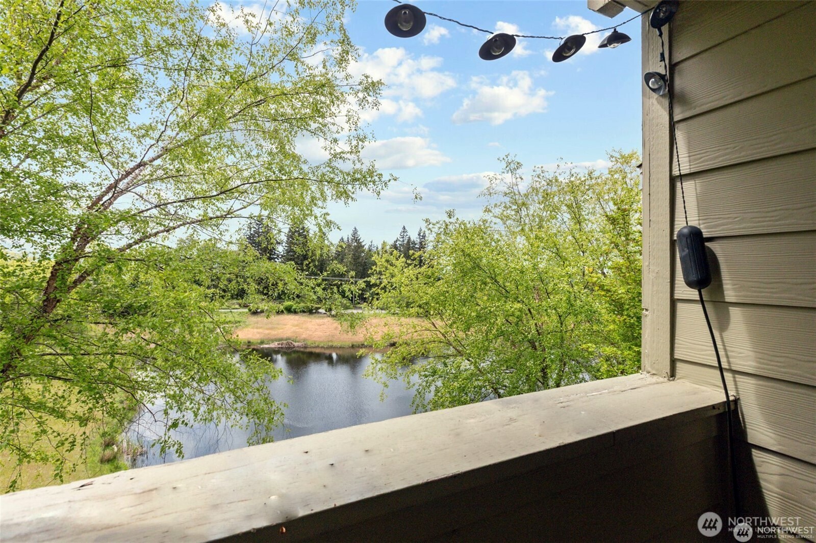 1931 23rd Place NE #202, Issaquah, WA 98029, photo 2 of 2