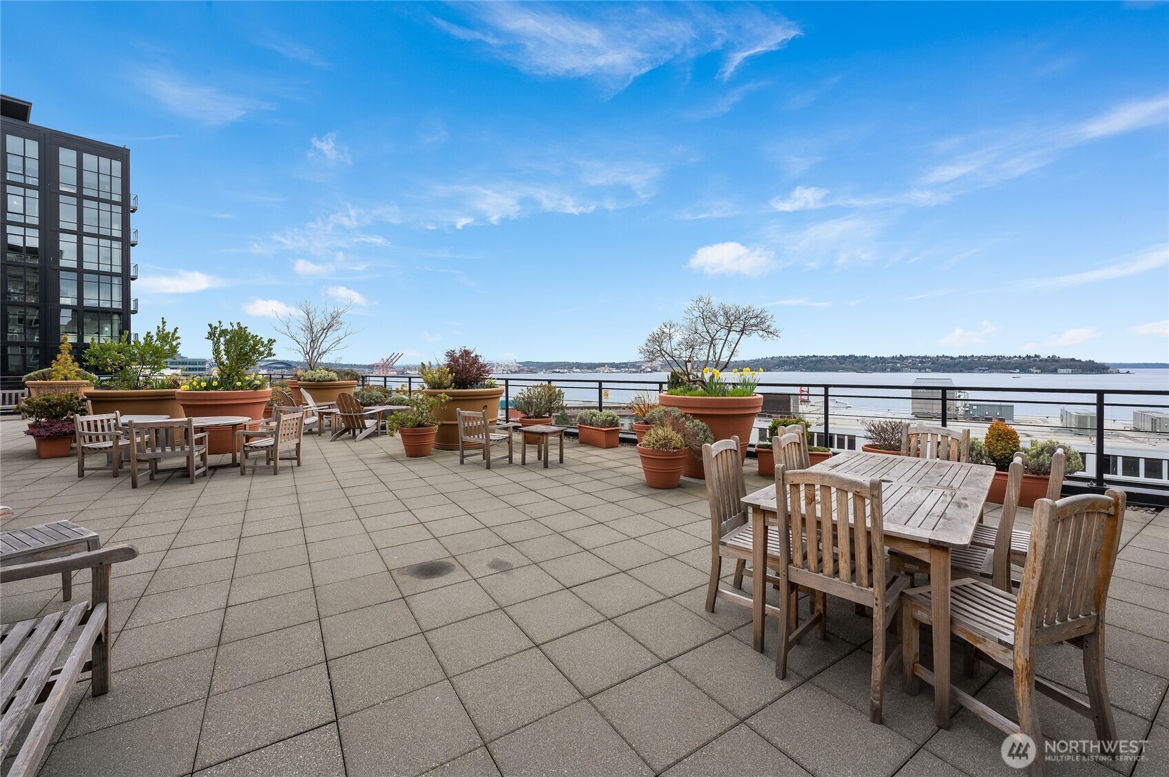 2607 Western Avenue #403