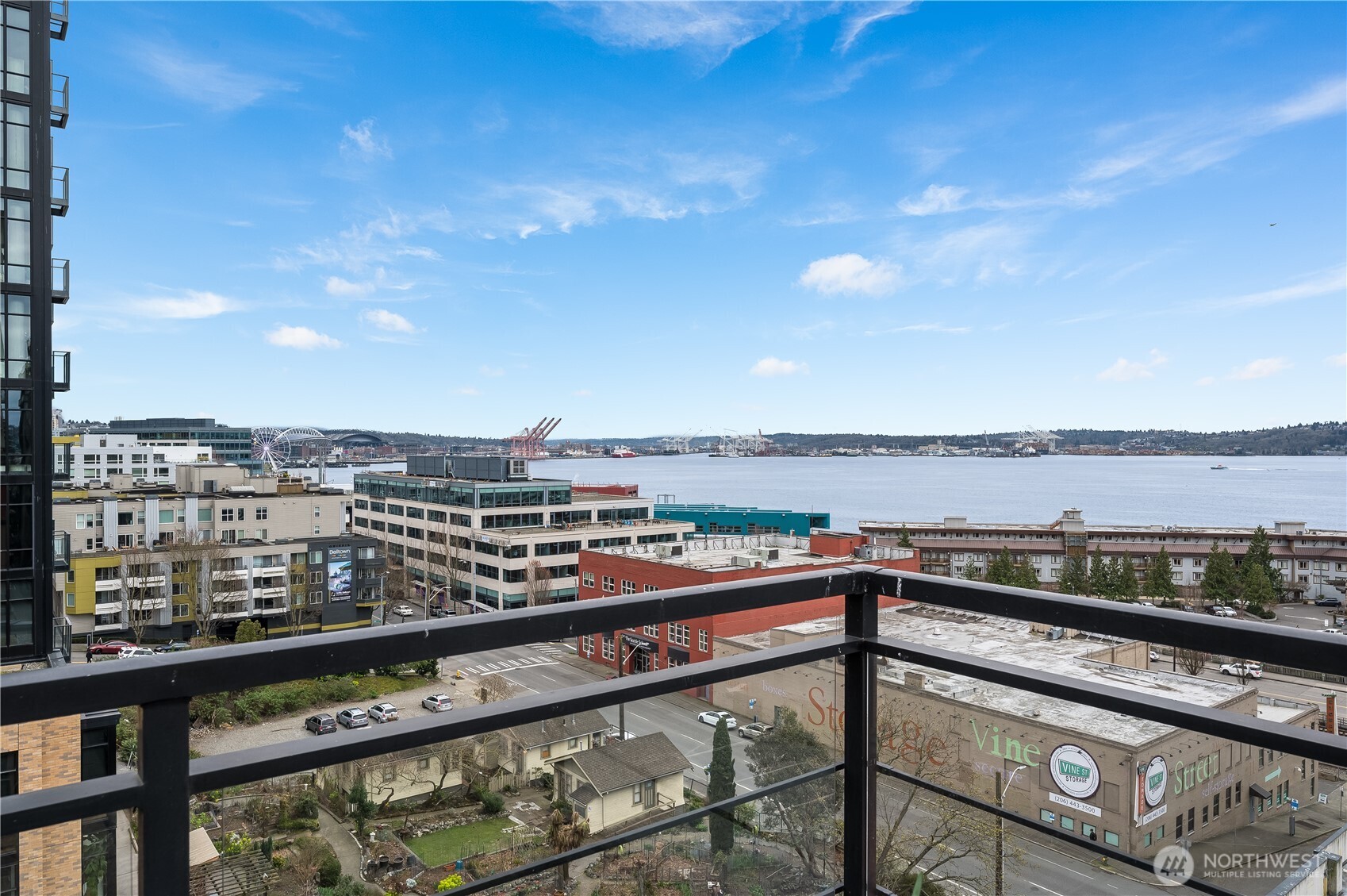 2607 Western Avenue #403, Seattle, WA 98121, photo 2 of 35