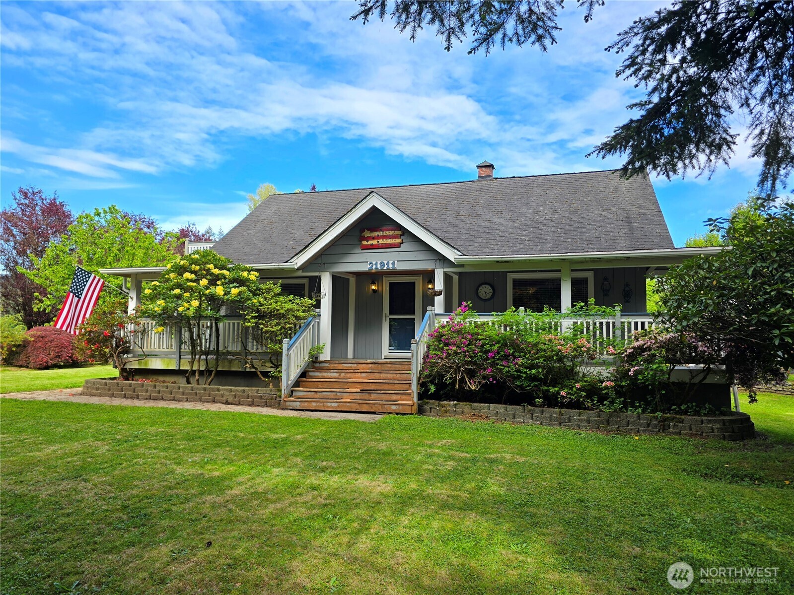 21911 123rd Avenue NE, Arlington, WA 98223, photo 2 of 4
