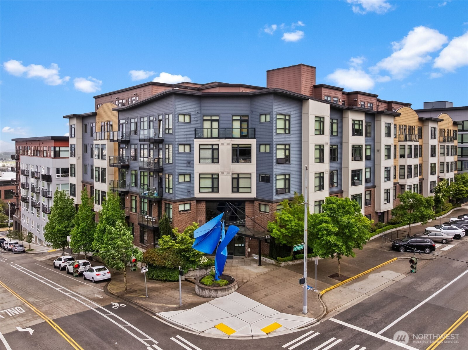 1501 Tacoma Avenue S #111