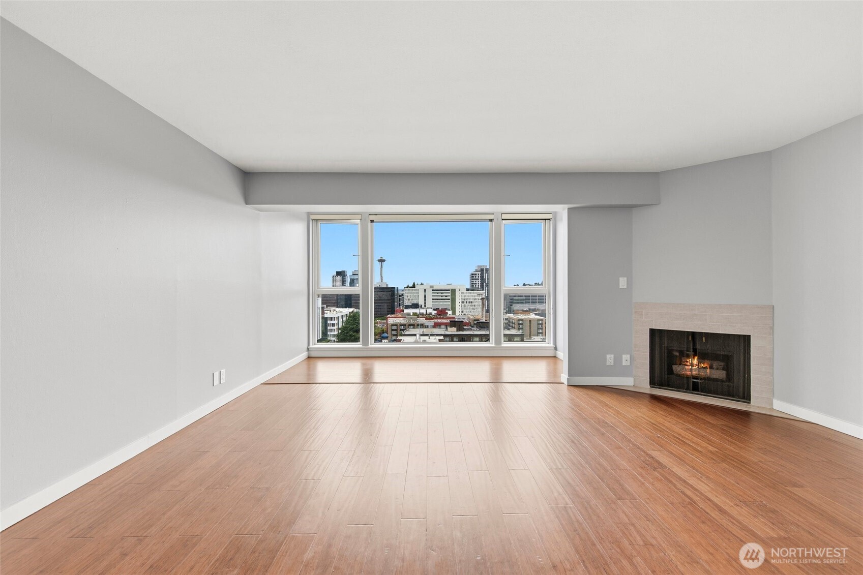 400 Melrose Avenue E #204, Seattle, WA 98102, photo 2 of 30