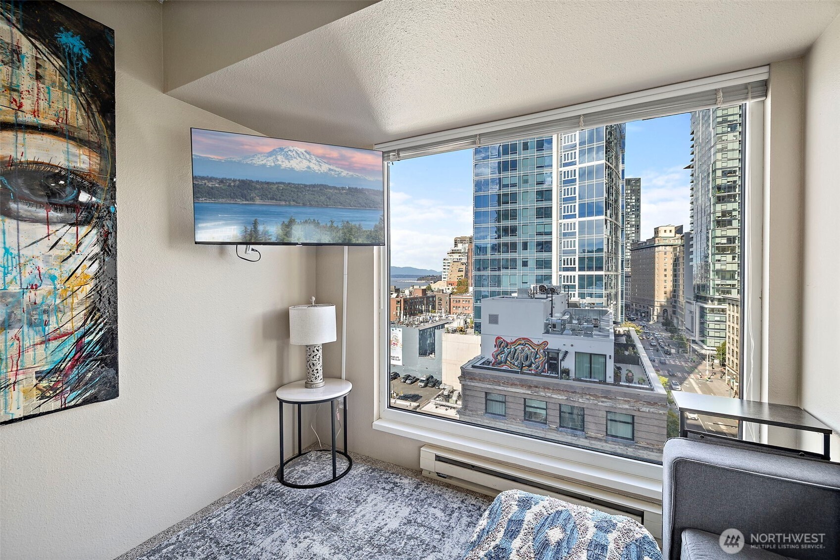 1415 2nd Avenue #1404, Seattle, WA 98101, photo 2 of 2