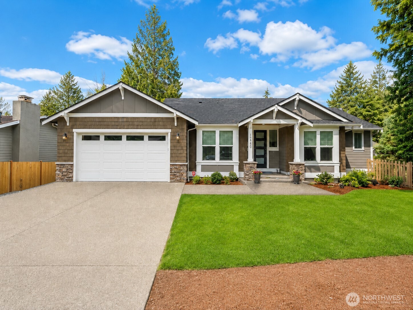 12500 Robinhood Lane, Snohomish, WA 98290, photo 2 of 2