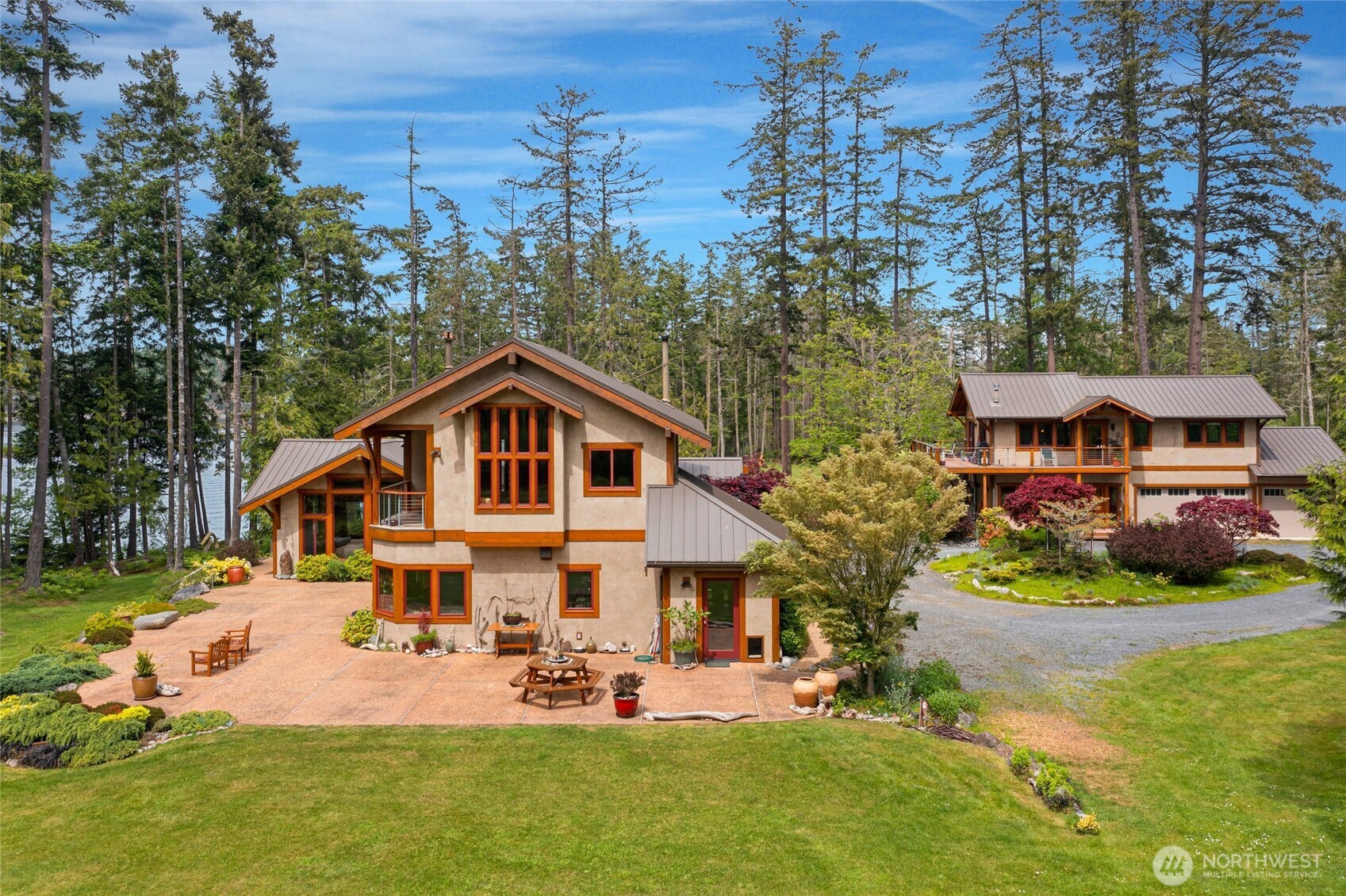 1920 White Point Road