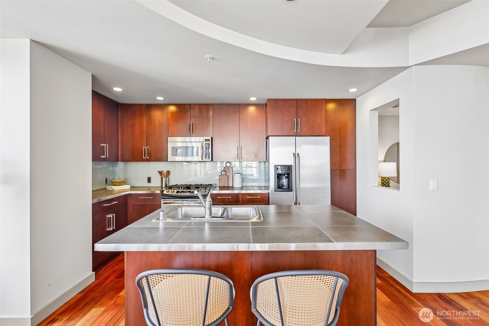 910 Lenora Street #S1201, Seattle, WA 98121, photo 3 of 40