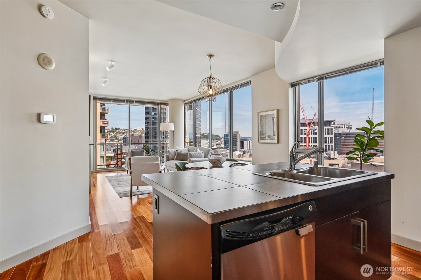 910 Lenora Street #S1201, Seattle, WA 98121, photo 5 of 40