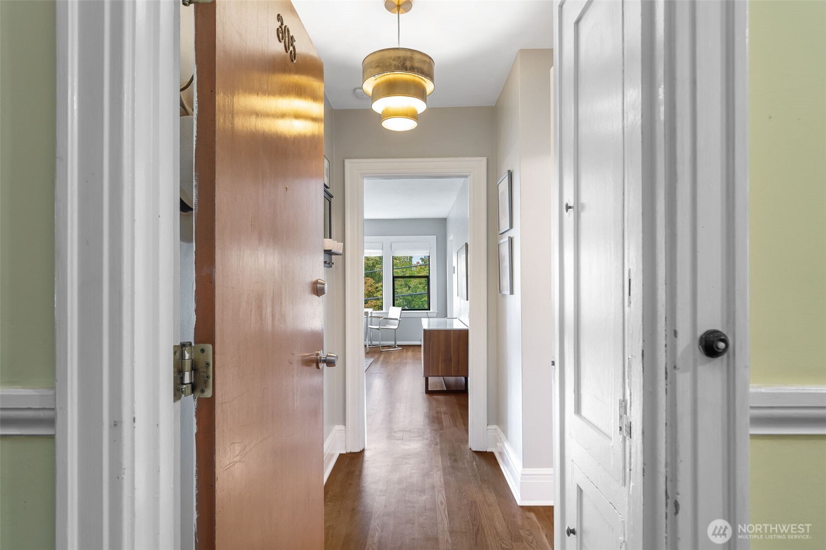 1136 13th Ave #305, Seattle, WA 98122, photo 2 of 26