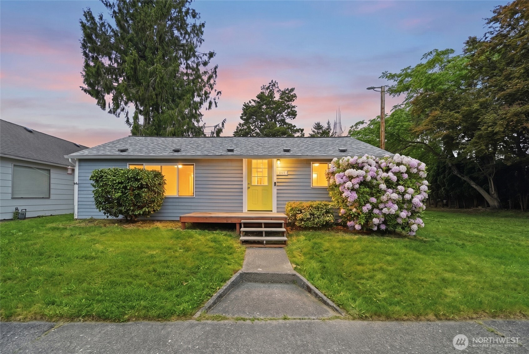 207 Cedar Avenue