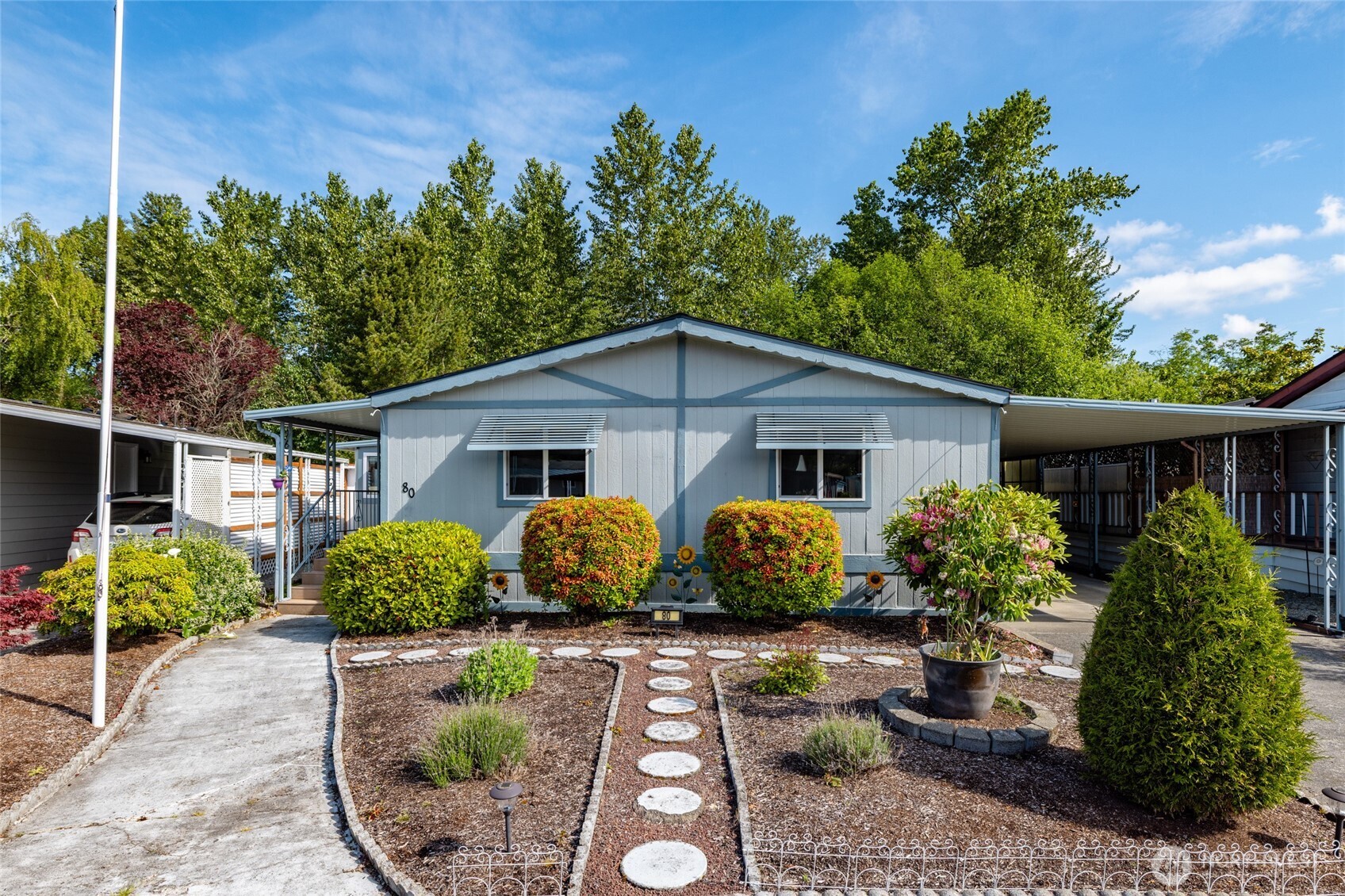 2725 E Fir Street #80