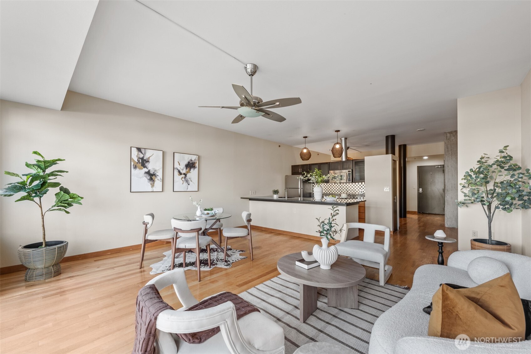 2717 Western Avenue #1018, Seattle, WA 98121, photo 5 of 25
