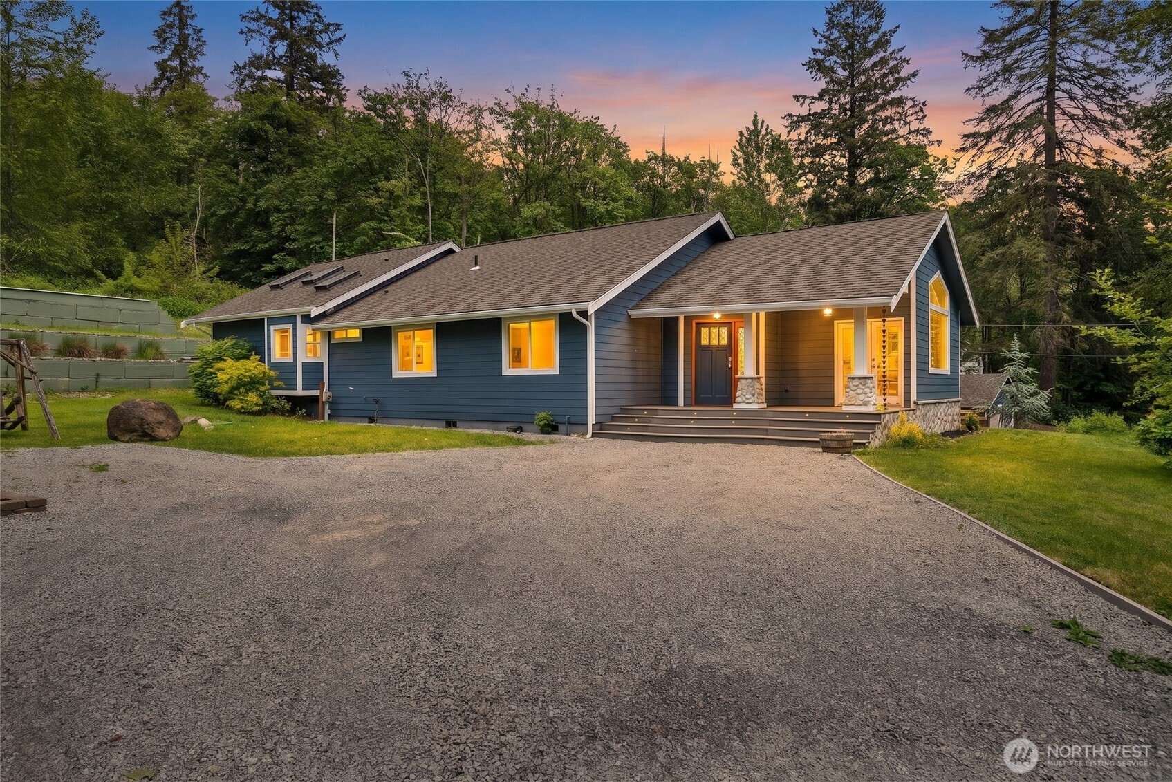 17210 SE May Valley Road, Renton, WA 98059, photo 2 of 2