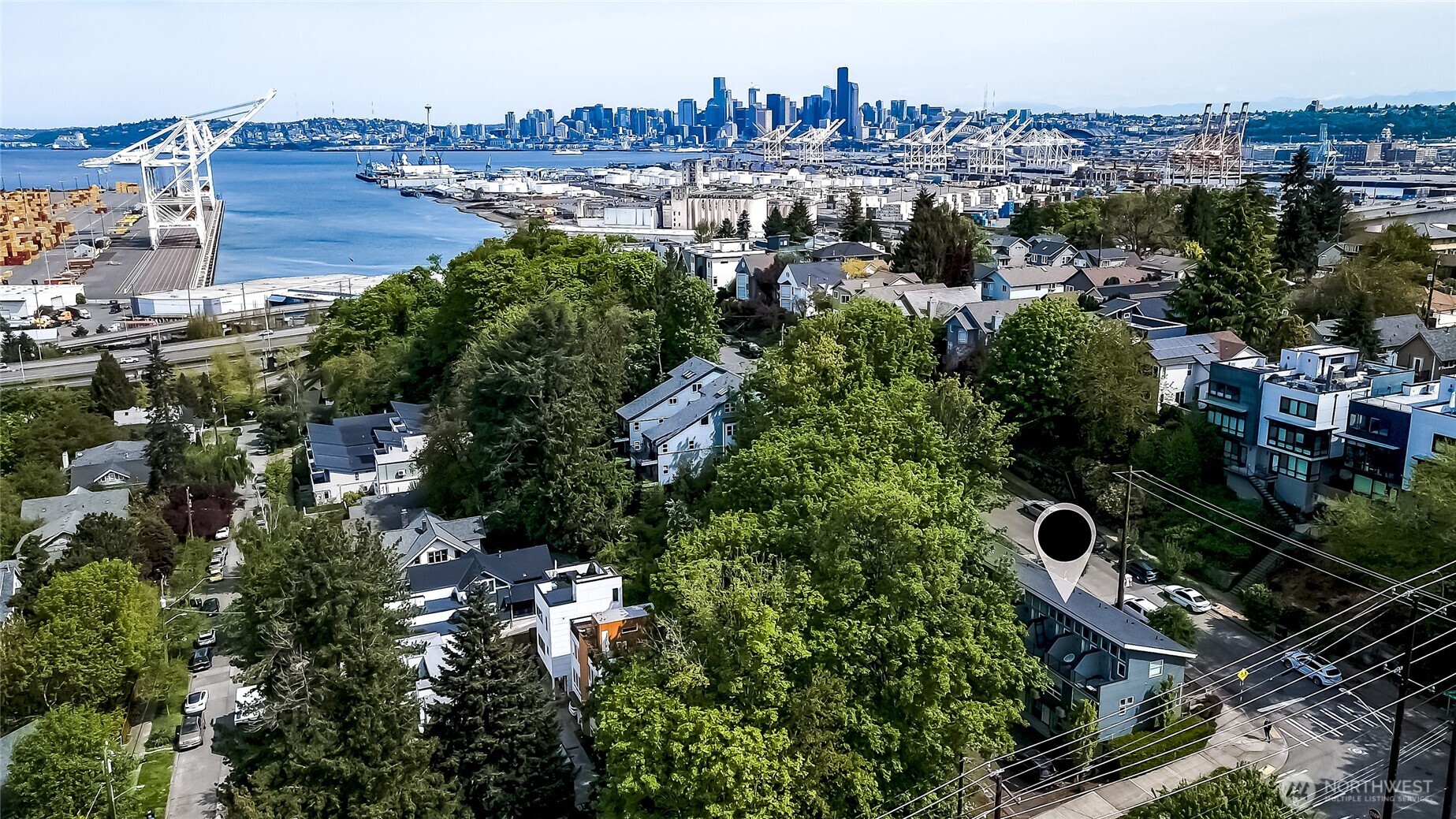 3855 21st Avenue SW, Seattle, WA 98106, photo 2 of 4