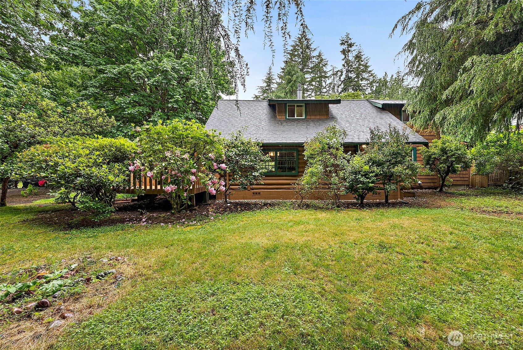 5232 Kinney Rd SW, Olympia, WA 98512, photo 2 of 3