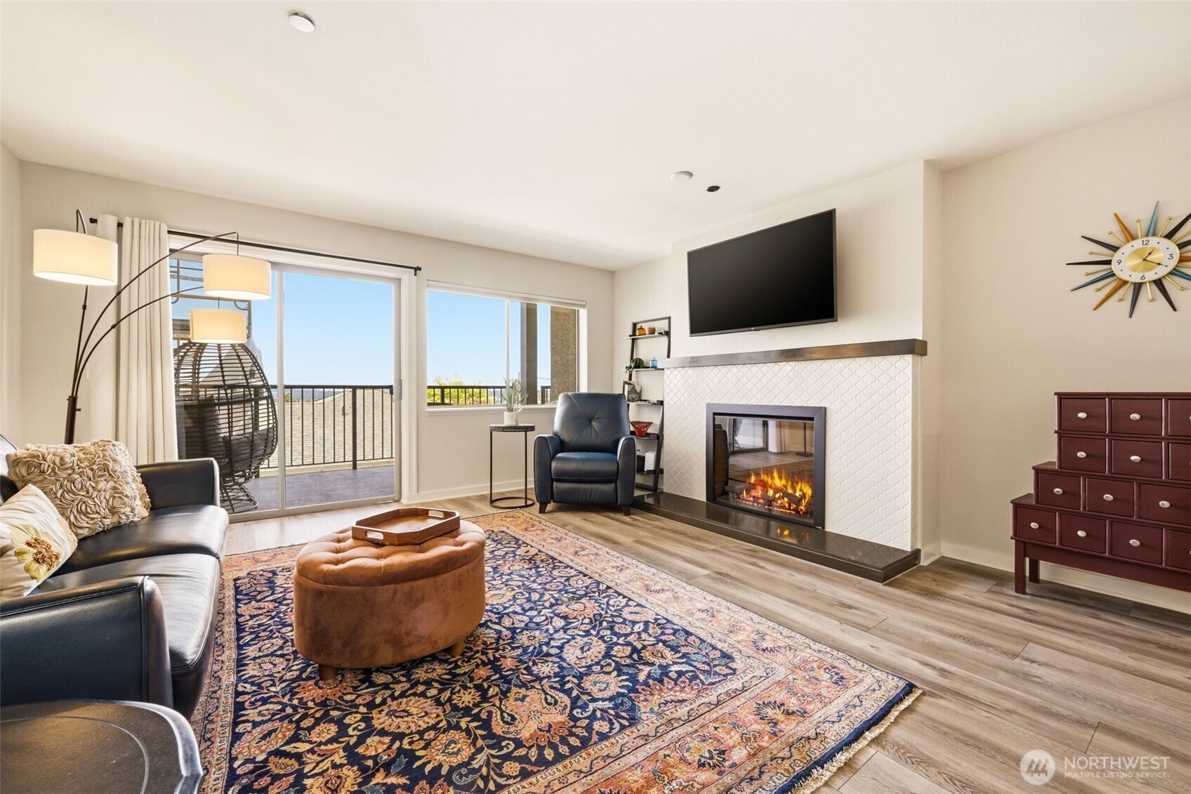 1902 Bridgeport Way W #105