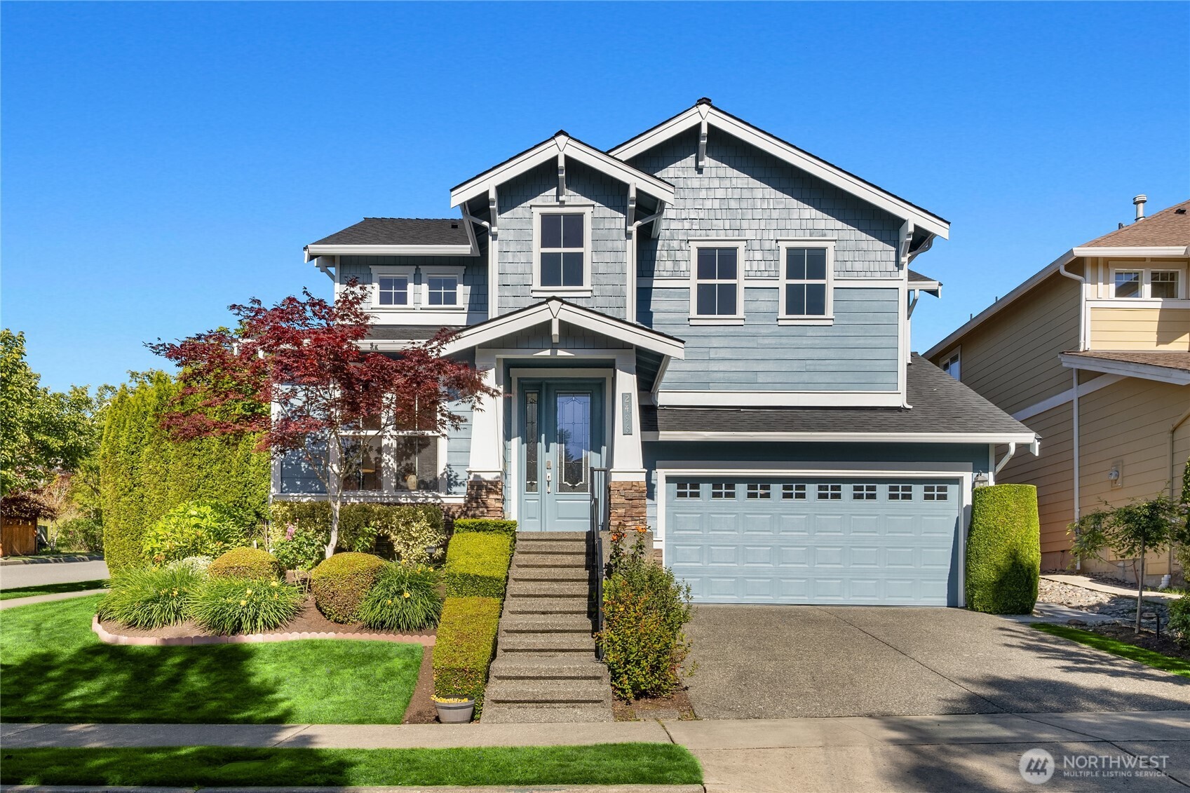 2496 33rd Avenue NE