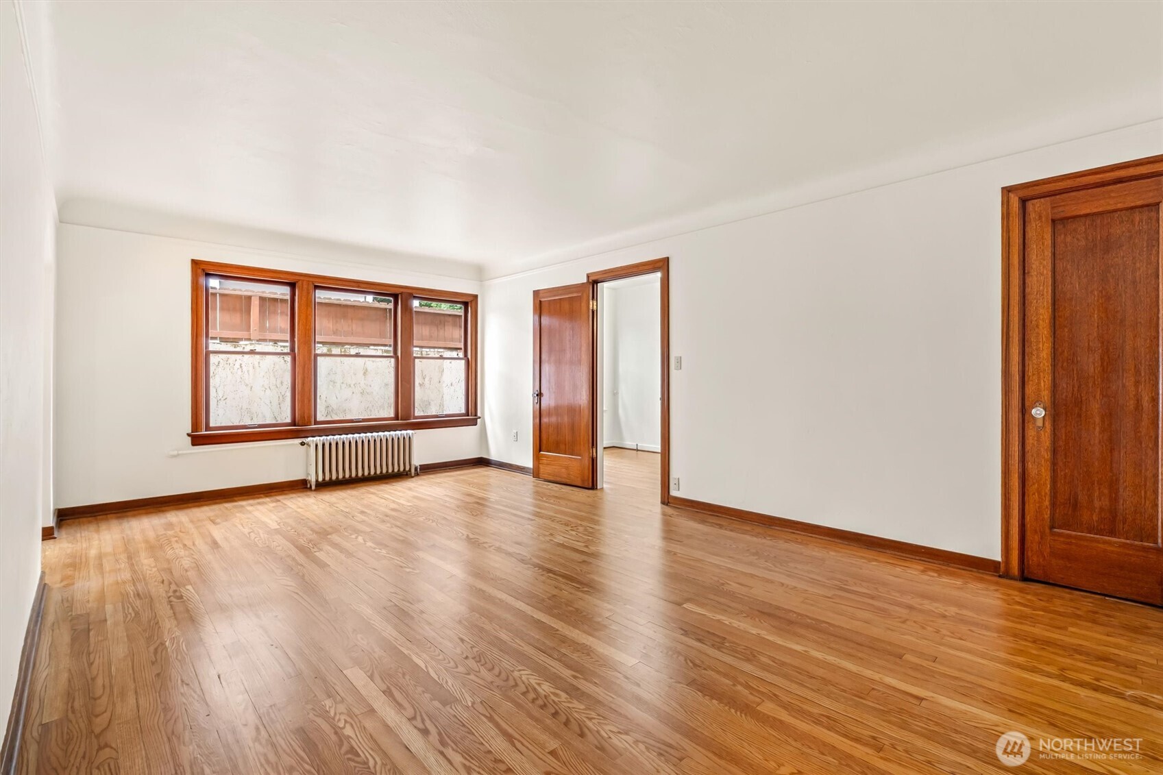 220 W Olympic Place #107, Seattle, WA 98119, photo 5 of 24
