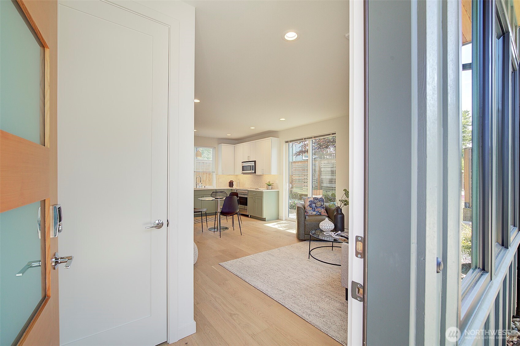 8319 25th Avenue NW, Seattle, WA 98117, photo 2 of 29