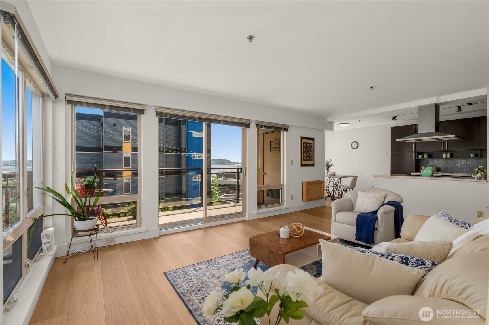 500 Fifth Avenue W #505, Seattle, WA 98119, listed at Luxe Queen Anne