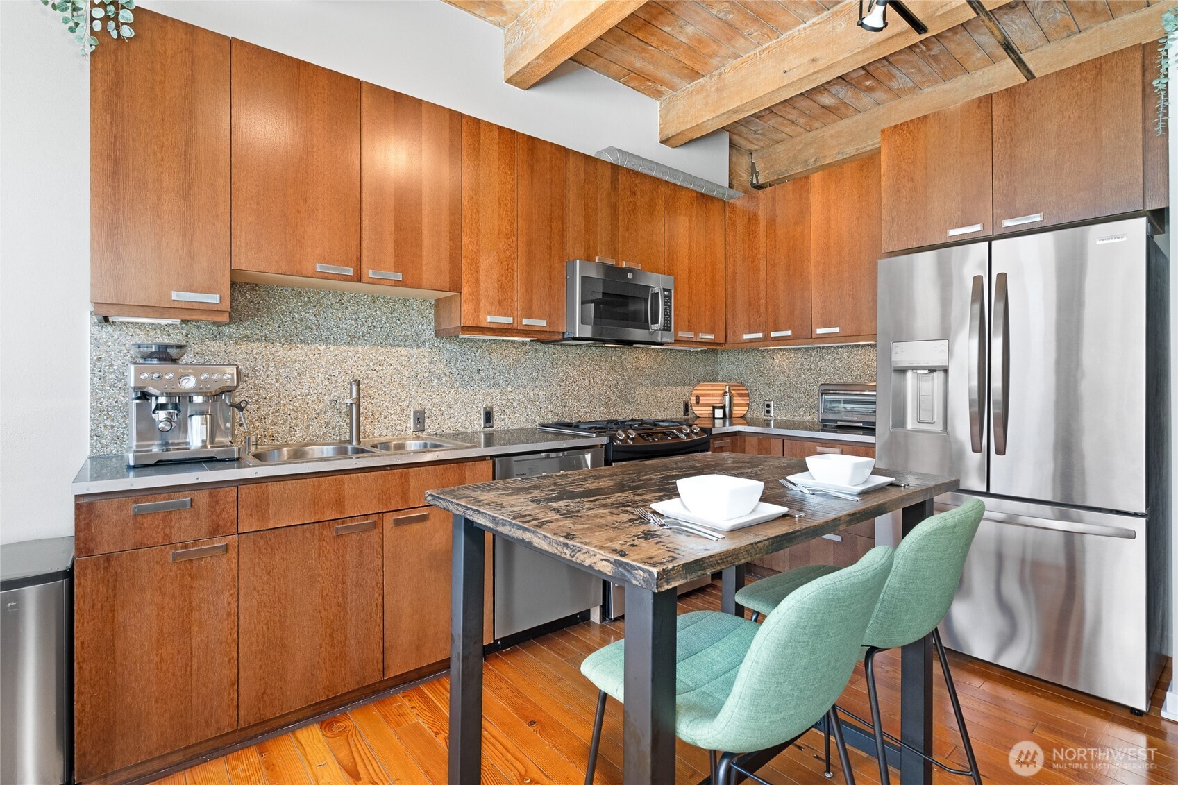 1408 12th Avenue #211, Seattle, WA 98122, photo 5 of 39