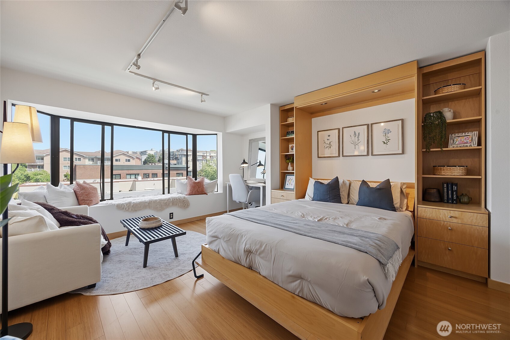 211 Summit Avenue E #405, Seattle, WA 98102, photo 3 of 29