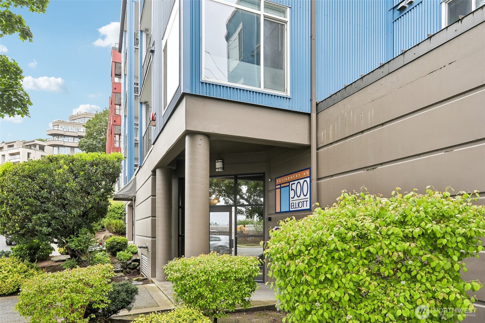 500 Elliott Avenue W #405, Seattle, WA 98119, photo 2 of 27