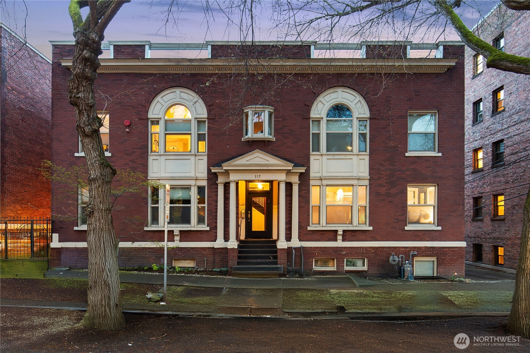 117 John Street #9, Seattle, WA 98109, photo 2 of 2