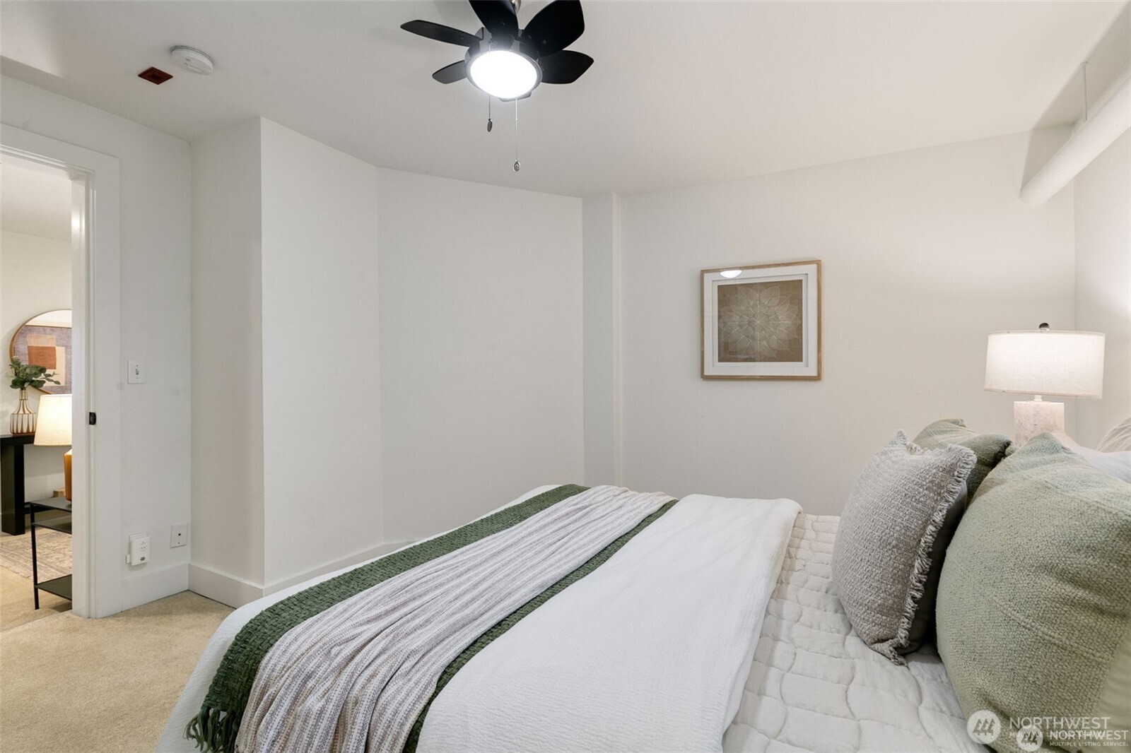117 John Street #9, Seattle, WA 98109, photo 5 of 22