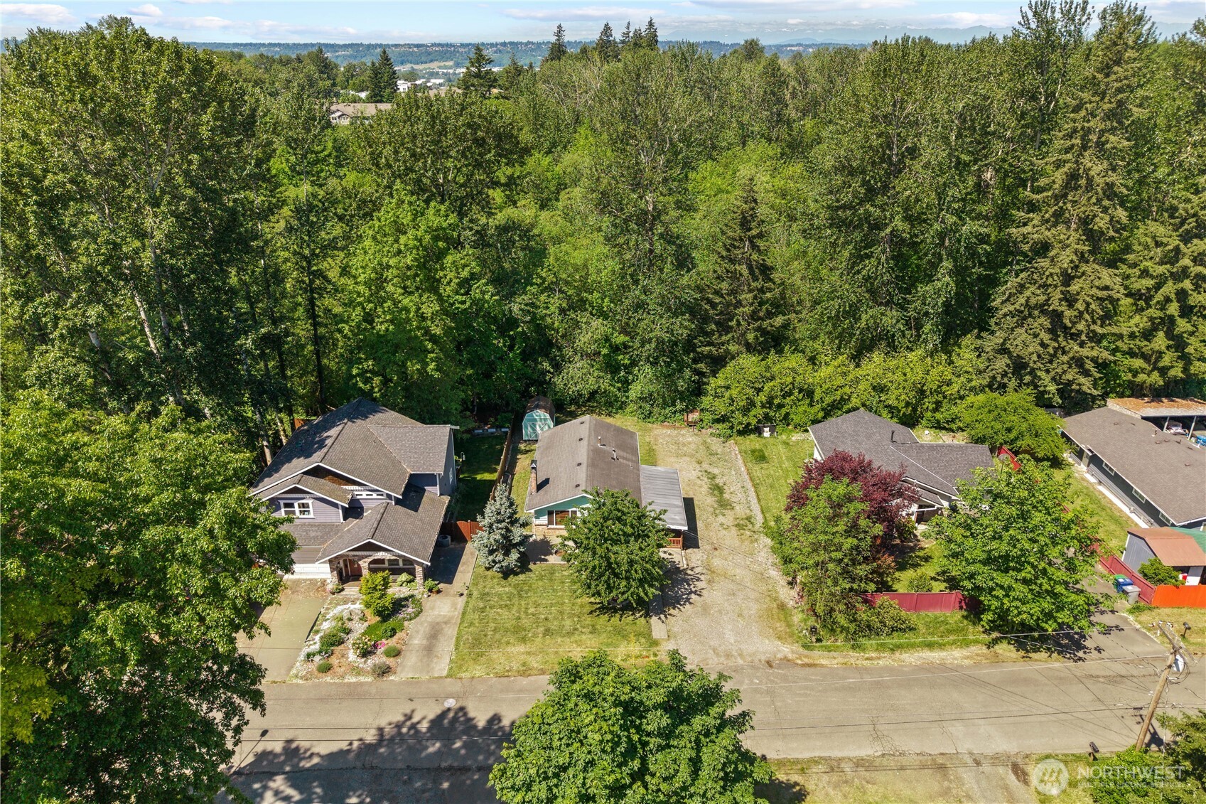 17023 113th Avenue SE, Renton, WA 98055, photo 2 of 2
