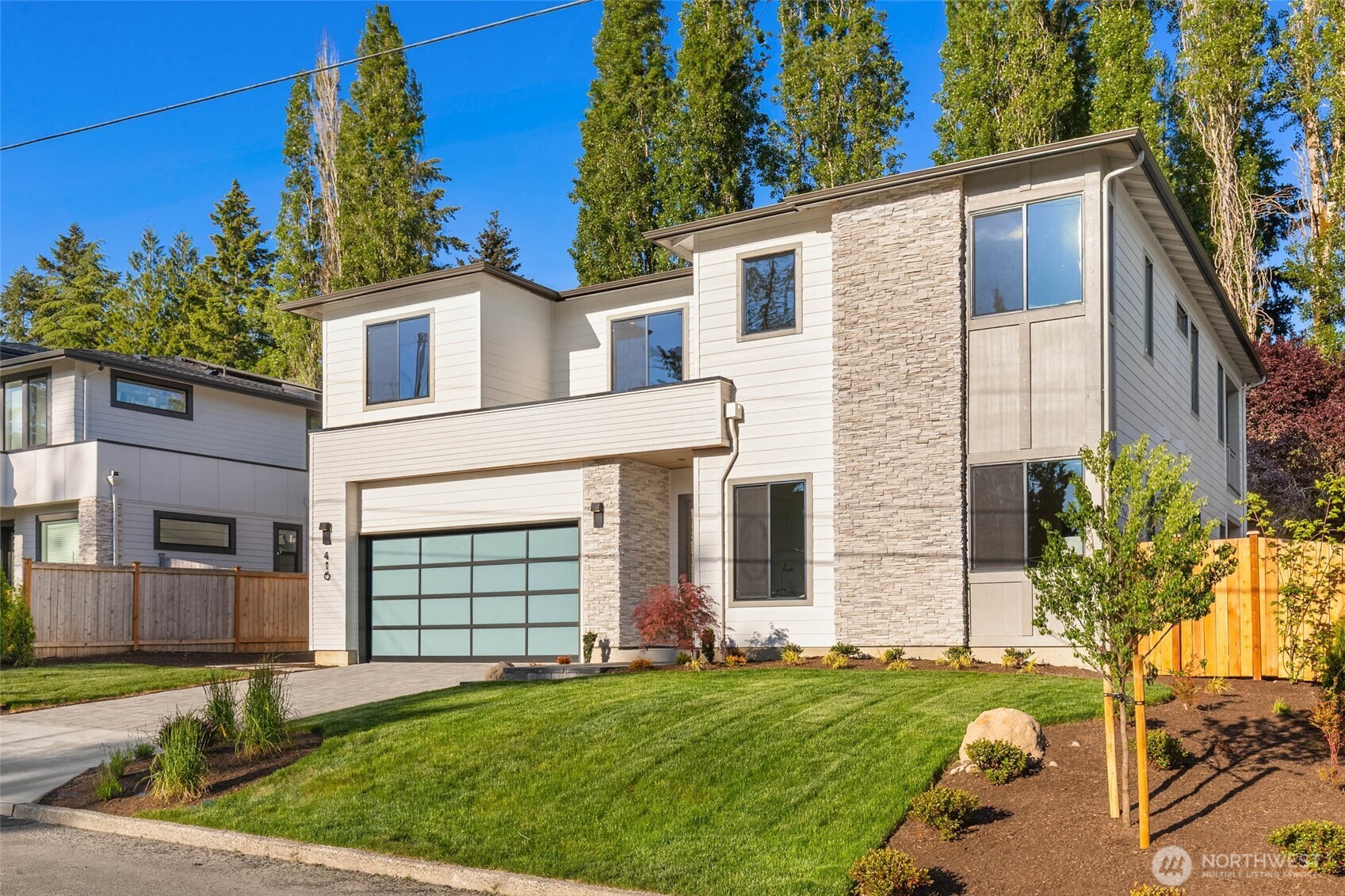 416 155th Avenue SE, Bellevue, WA 98007, photo 2 of 2